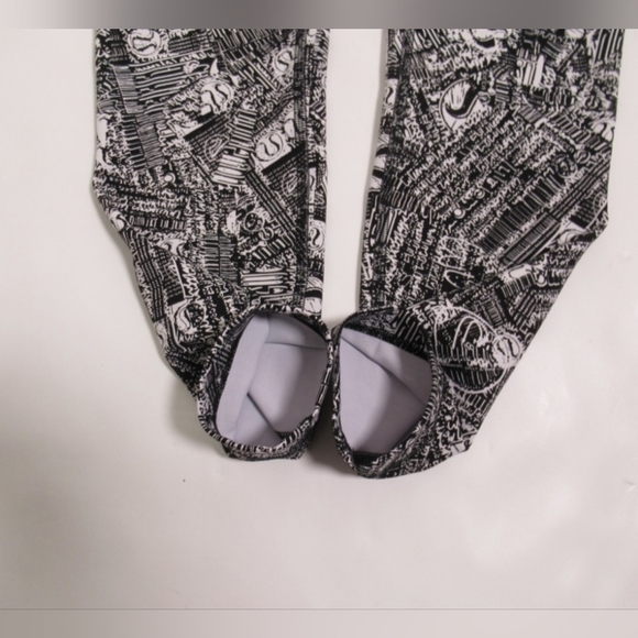 Lululemon Wunder Train High-Rise Tight 25" Tear It Up Alpine White Black Size 8 - Picture 14 of 16
